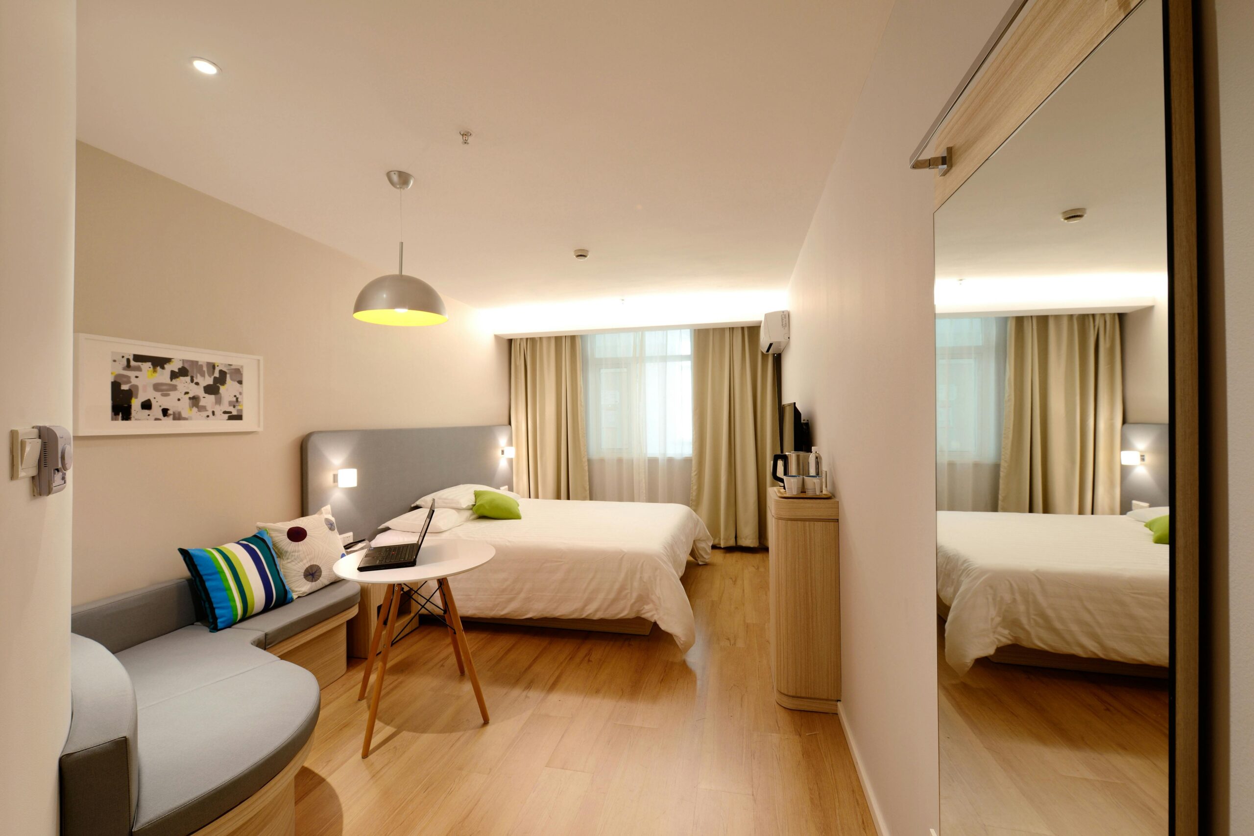 room, bedroom, bed, table, sofa, window, relax, hotel, bedroom, bedroom, bedroom, bedroom, bedroom, hotel, hotel